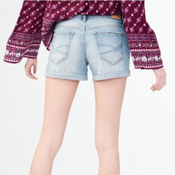AEROPOSTALE DISTRESSED JEAN SHORTS - Picture 3 of 7